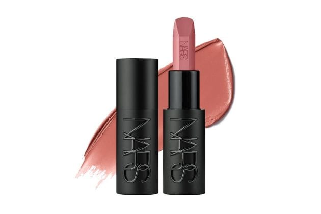 〈NARS〉エクスプリシット リップスティック(820) 税込5,280円